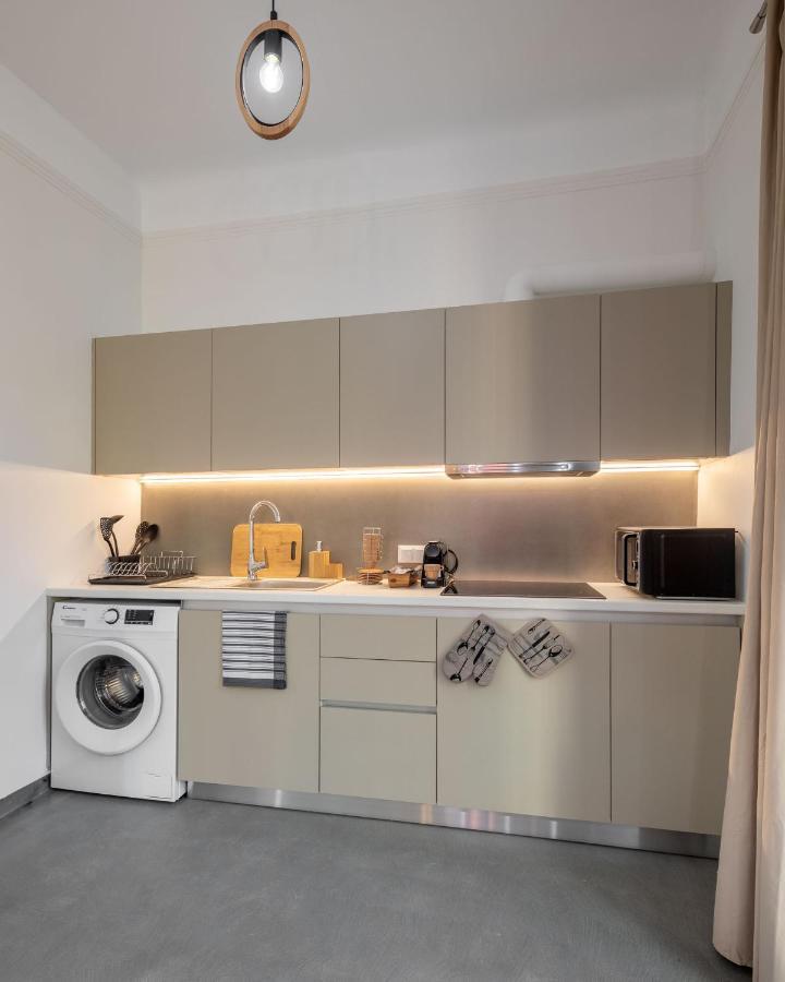 Christiana'S Lovely Apartment In Psyri, Αθήνα Εξωτερικό φωτογραφία