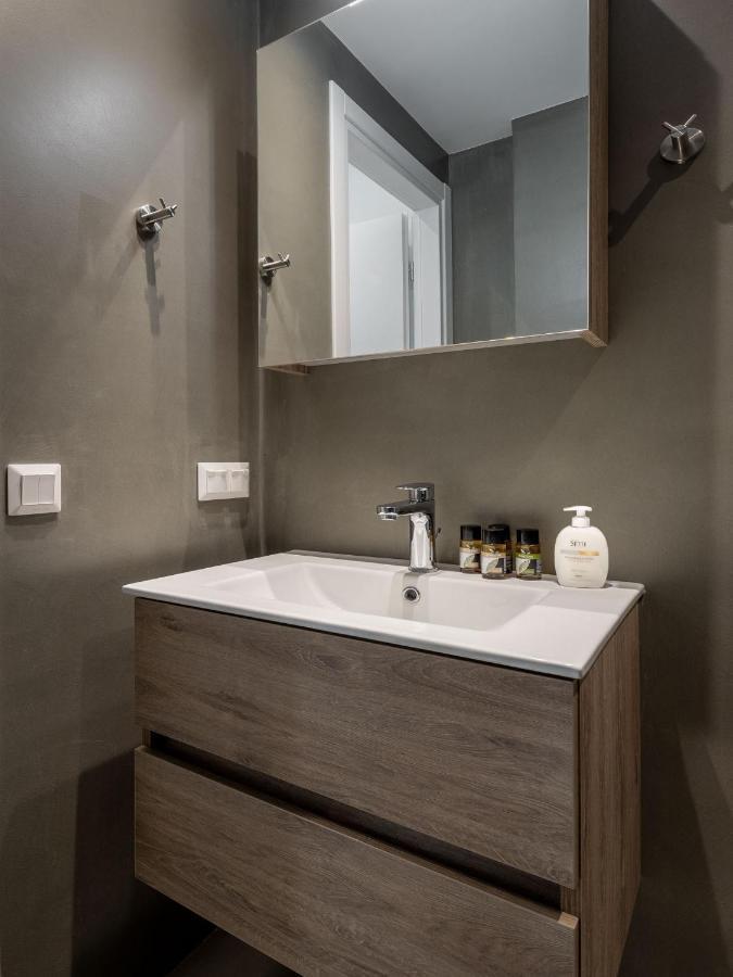 Christiana'S Lovely Apartment In Psyri, Αθήνα Εξωτερικό φωτογραφία